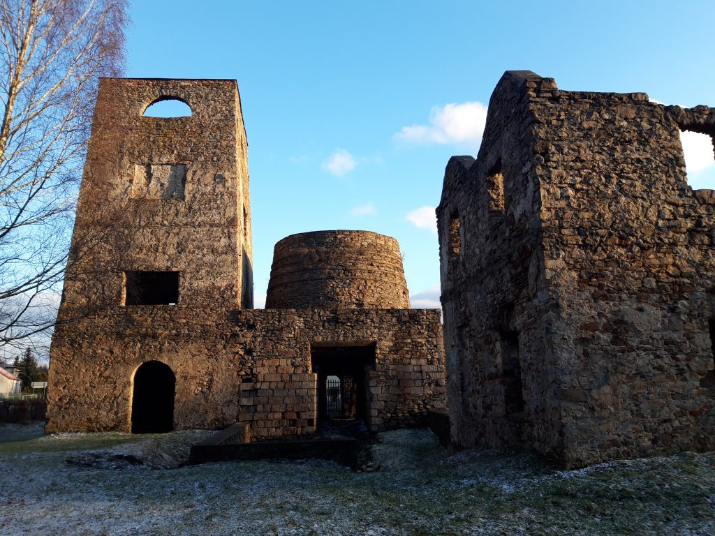 Ruiny huty Józef w Samsonowie